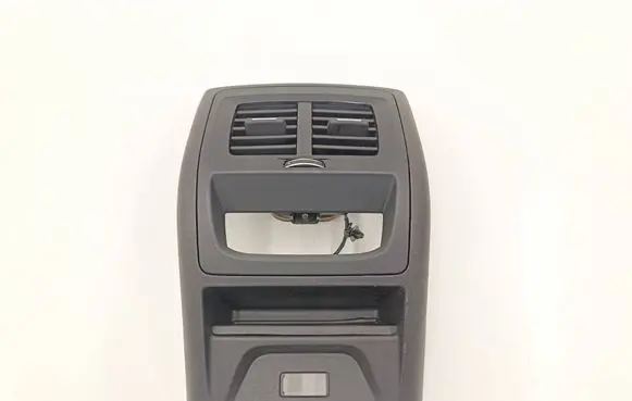 BMW X3 G01 Rear air vent grill 9461902 9363822