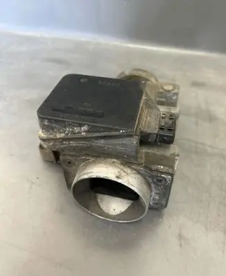 Land Rover Discovery Mass air flow meter 0281002092