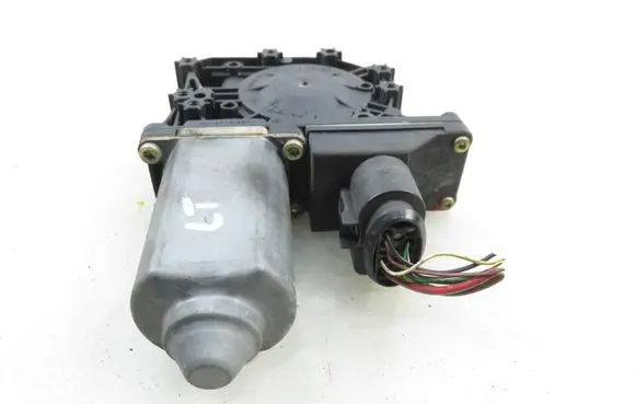 Audi A3 S3 8L Rear door window regulator motor 8L4959801A