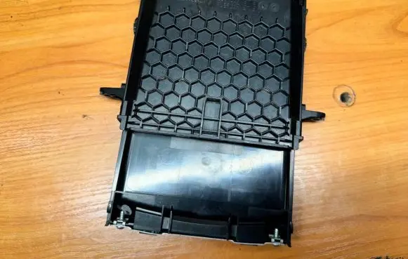 Ashtray (front)