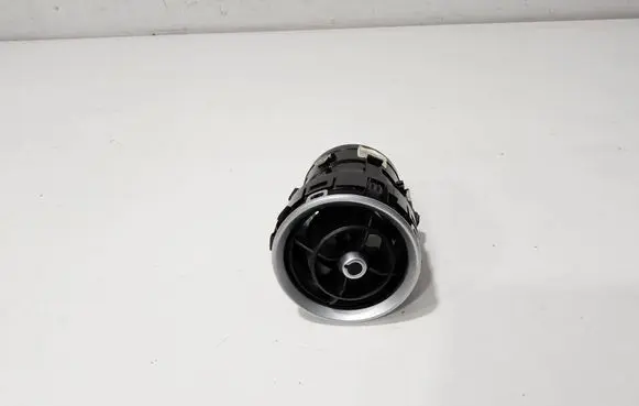 Alfa Romeo Giulia Dashboard side air vent grill/cover trim 1561101770 156110177