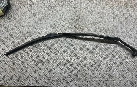 Mazda CX-5 Windshield/front glass wiper blade 