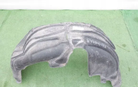 Audi A3 8Y Rear arch fender liner splash guards 8Y0810172