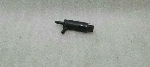 BMW 1 E81 E87 Windscreen/windshield washer pump 6973097