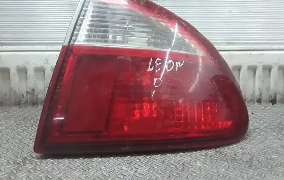 Seat Leon (1M) Rear/tail lights