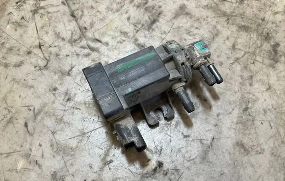 Peugeot Partner III Turbo solenoid valve 9812404180 36390722 228201826