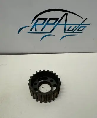 Volkswagen PASSAT B7 Fuel pump gear (pulley) 03L130111E