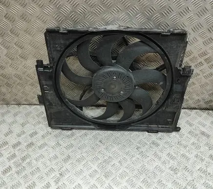 BMW 2 F22 F23 Radiator cooling fan shroud 8641963 8641946
