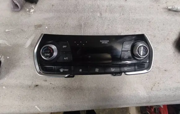 Hyundai Santa Fe Climate control unit 97250S1XF0 181212 K152