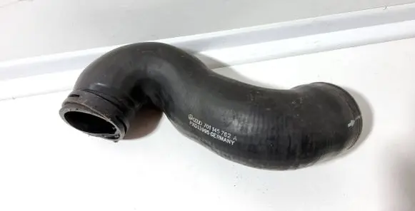 Volkswagen Multivan T4 Intercooler hose/pipe 701145762A