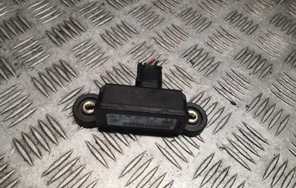 Mercedes-Benz C W204 Yaw turn rate sensor A0055421918 0055421918