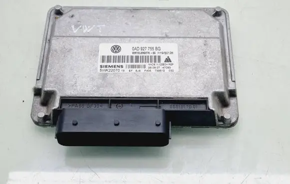 Volkswagen Touareg I Gearbox control unit/module 0AD927755BG
