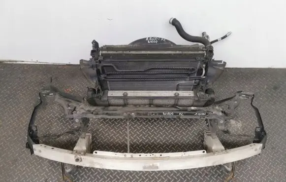 Mercedes-Benz C W204 Front piece kit 