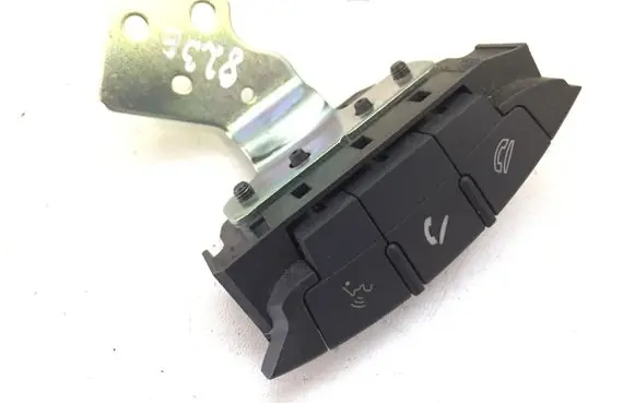 Mitsubishi Outlander Steering wheel buttons/switches 75B474