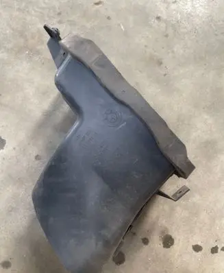 BMW 3 GT F34 Intercooler air guide/duct channel 8057205 15677210 5174