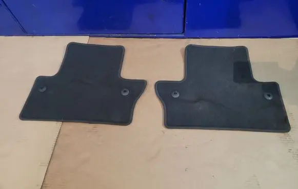 Volvo S60 Car floor mat set 39801568