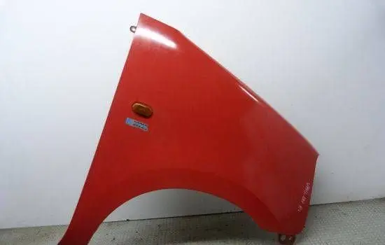 Suzuki Wagon R+ Fender