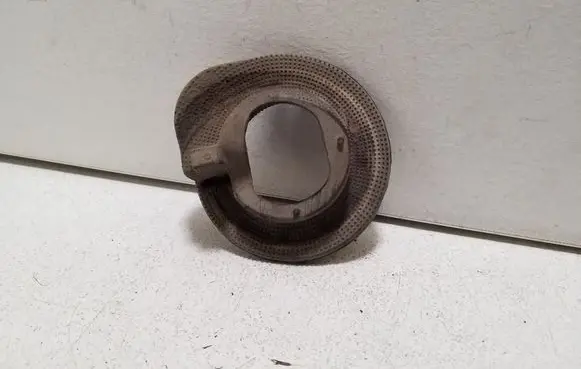 Nissan Leaf I (ZE0) Rear coil spring rubber mount 