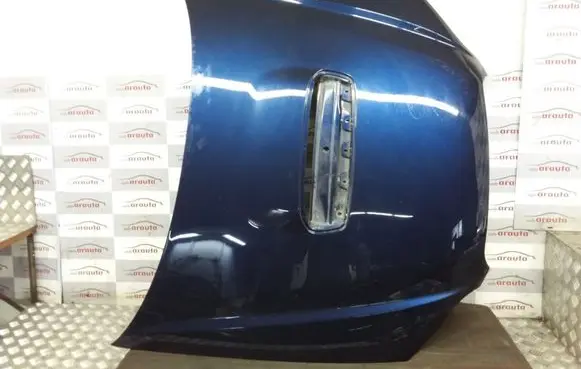 Subaru Legacy Engine bonnet/hood