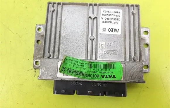 Tata Indigo I Engine control unit/module 215854506A