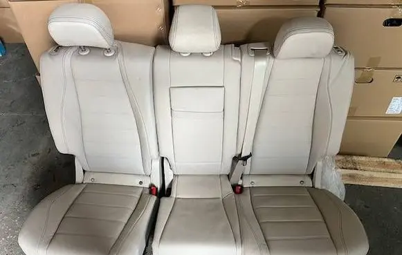 Mercedes-Benz GLE W167 Second row seats A167