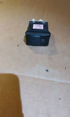 Fog light switch