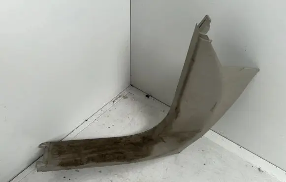 Chrysler Pacifica Front sill trim cover 5RH89PD2AE