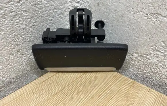 Ford Mondeo MK IV Glove box handle U9AVA