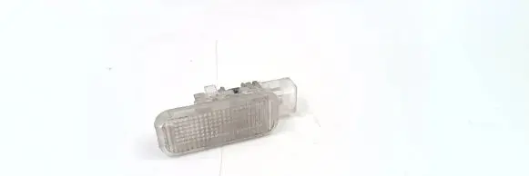 Volkswagen PASSAT B5 Other interior light 3B0947415