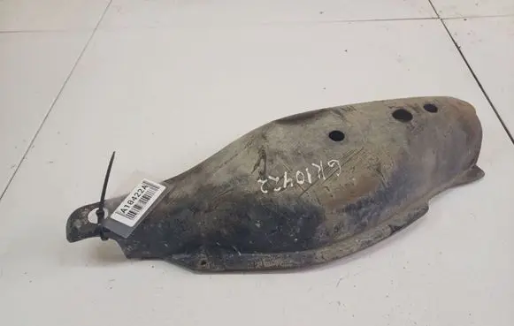 Engine splash shield/under tray