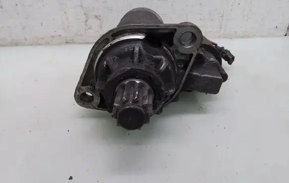 Volkswagen Sharan Starter motor 1005831038