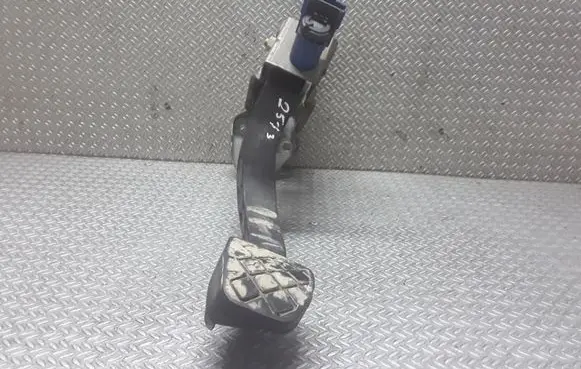 Clutch pedal