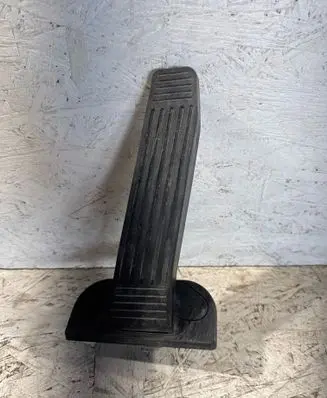 Toyota RAV 4 (XA50) Accelerator throttle pedal PA66GF30