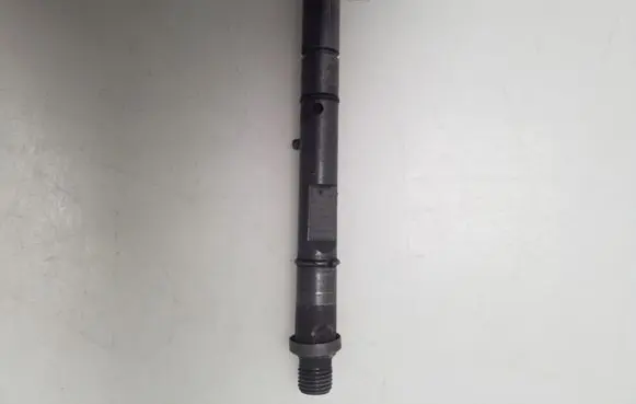 Audi A6 S6 C5 4B Fuel injector 059130201A