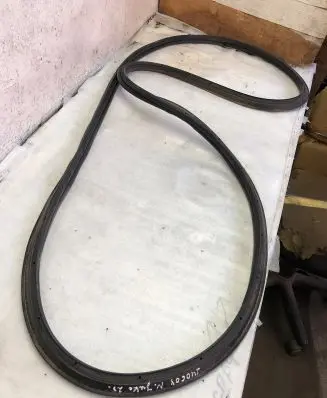 Nissan Juke II F16 Trunk rubber seal (body) 