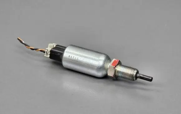 Clutch pedal sensor