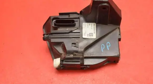 Jaguar F-Pace Front door lock HK83-203A28-GB