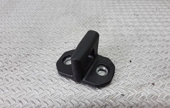Mercedes-Benz C W203 Front door lock loop/hook striker A2037200004