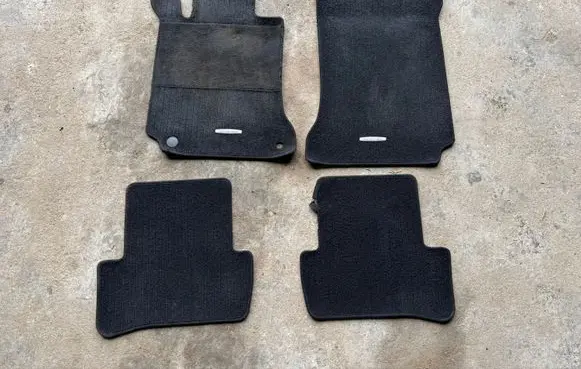 Mercedes-Benz C W204 Car floor mat set