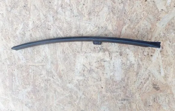 Opel Astra G Rear door windshield rail 