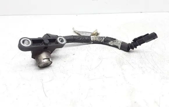 Volvo V60 Crankshaft position sensor 30637803