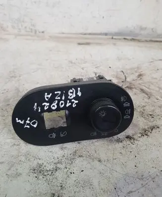Seat Ibiza III (6L) Light switch 6L1941531
