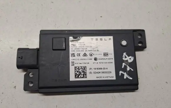 Tesla Model 3 Bluetooth control unit module 191836800A P191836800A