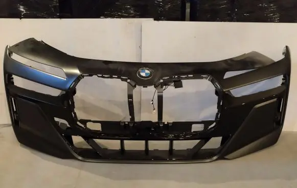 BMW 7 G70 Front bumper 5A52CF4 5A52CF3 5A707E1