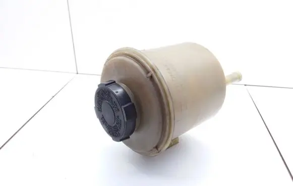 Nissan Primera Power steering fluid tank/reservoir