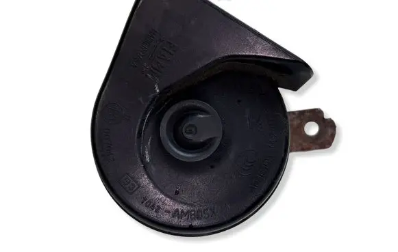 Jeep Wrangler Horn signal A046495