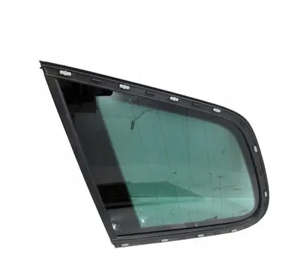 Volkswagen Touareg I Rear side window 7P6845297B