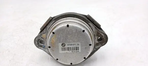 BMW X5 E53 Engine mount bracket 6758428