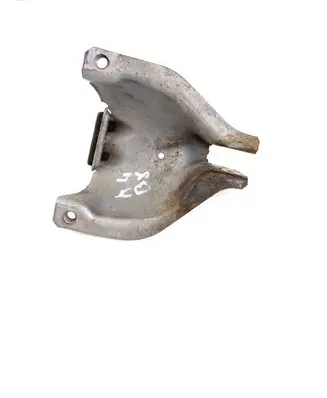Audi A4 S4 B8 8K Engine mounting bracket 8K0399060K