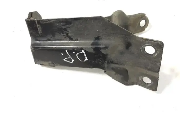 Volvo XC60 Radiator support slam panel bracket 